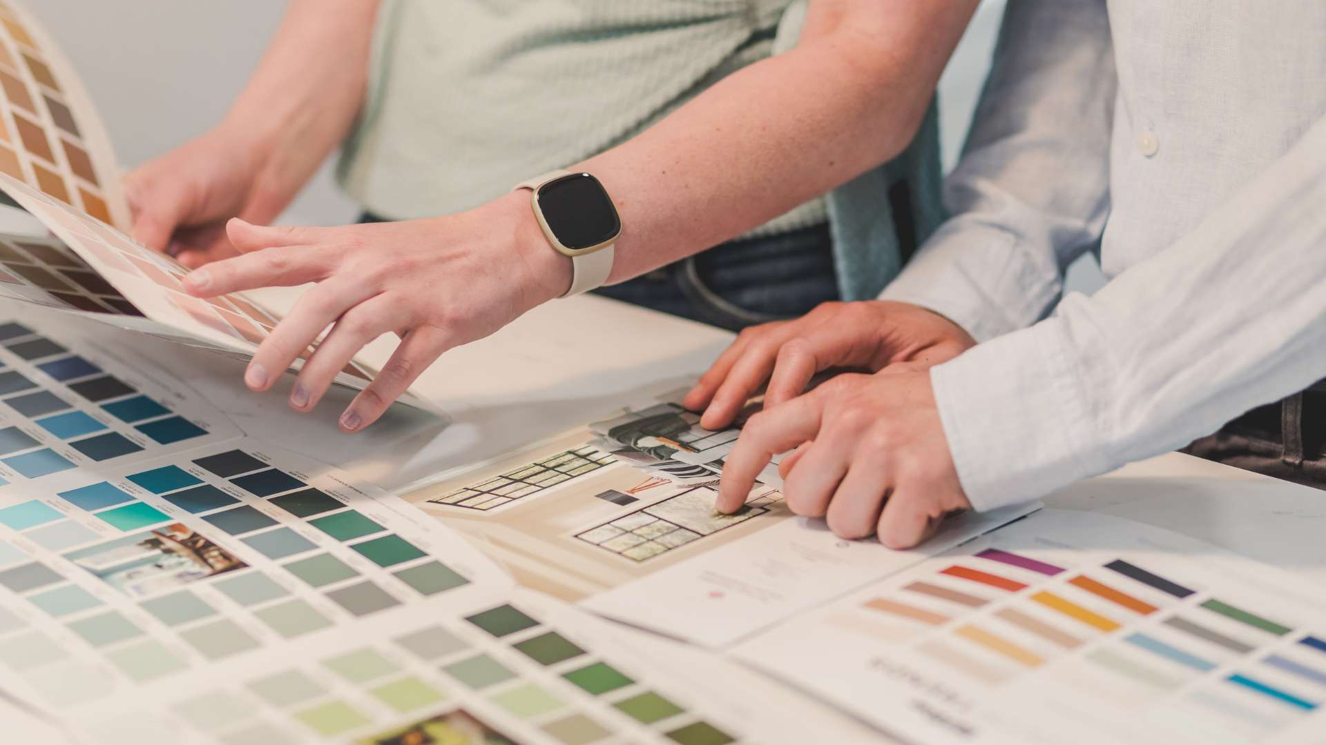 How to Choose a Print Shop Near Me for Book, Manual, and Marketing Printing