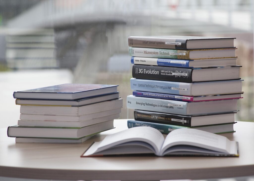 Custom short run book printing for self-publishing manuals educational books and branded publications